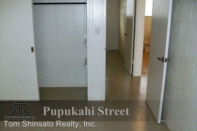Building Photo - 94-125-125 Pupukahi St