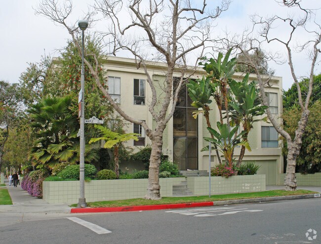 Foto del edificio - 463 S Maple Dr
