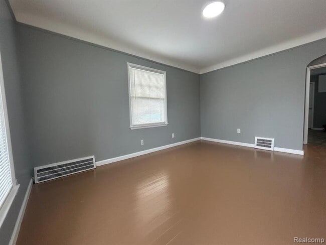 Foto del edificio - 19710 Moross Rd