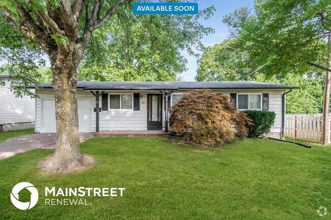 Building Photo - 301 Imperial Dr