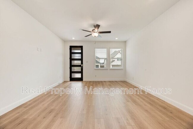 Foto del edificio - 1149 Beautyberry Ln