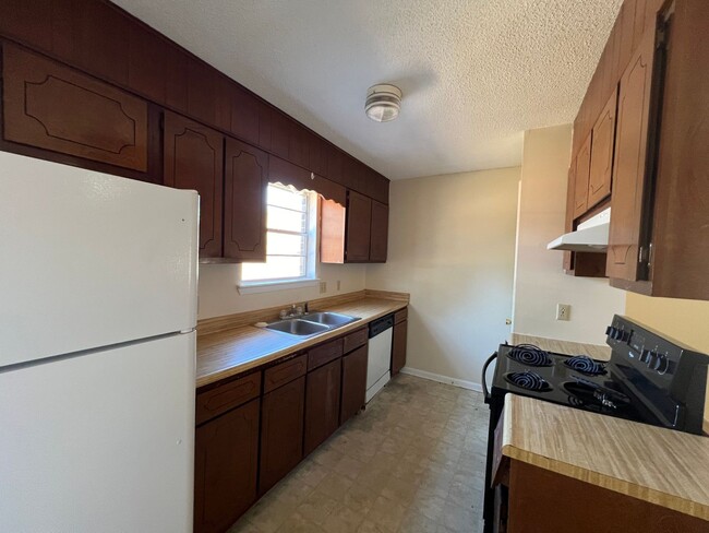 Foto del edificio - Home For Rent