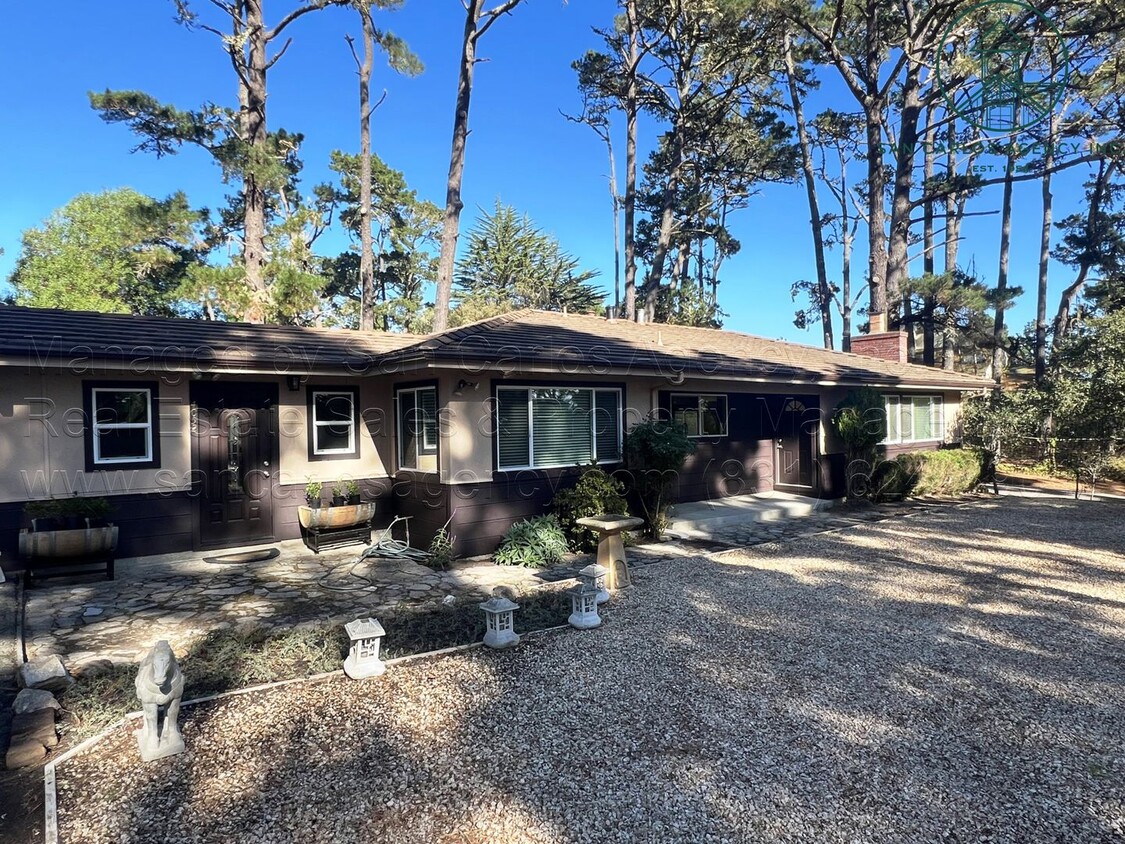 Primary Photo - Refreshed Three Bedroom Pebble Beach Home