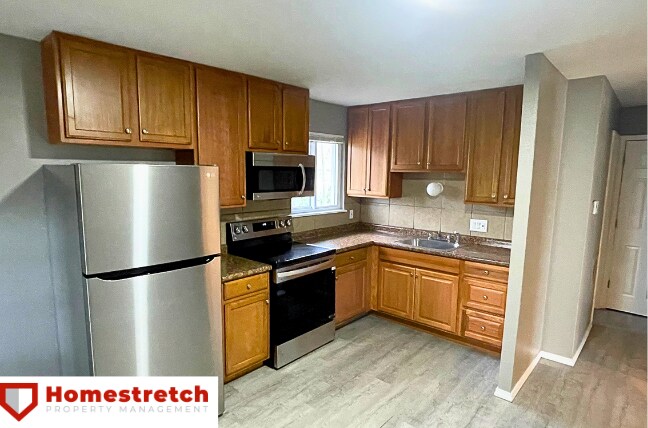 Building Photo - 2515 Valley Brook Dr