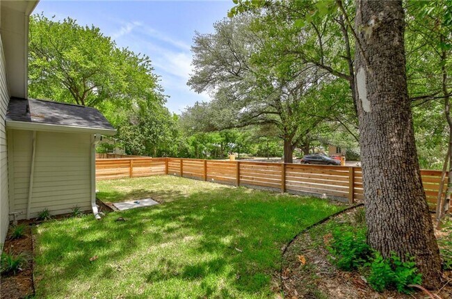 Photo - 511 E 50th St Unit A - Rare 1 story 3 bed 3 bath Townhome
