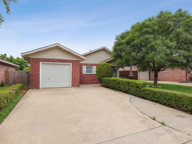 Building Photo - 4043 Gray Oak Pl
