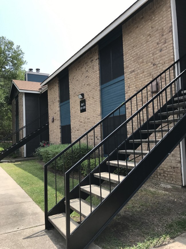 River Oaks Apartments Rentals Killeen, TX