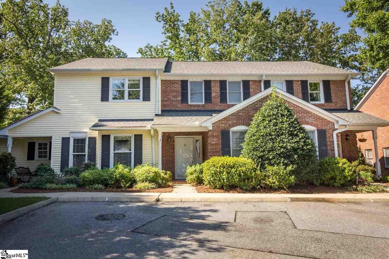 Foto principal - 2808 E North St