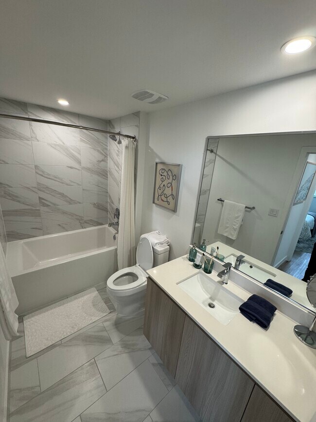 Foto del edificio - 505 W 76th St