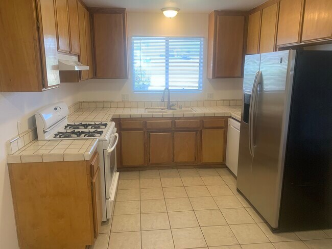 Kitchen - 21021 Santa Lucia St