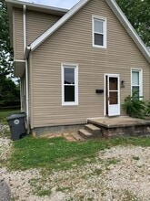 Building Photo - 2100 N Weinbach Ave