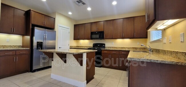 Building Photo - 18517 Admiral Way