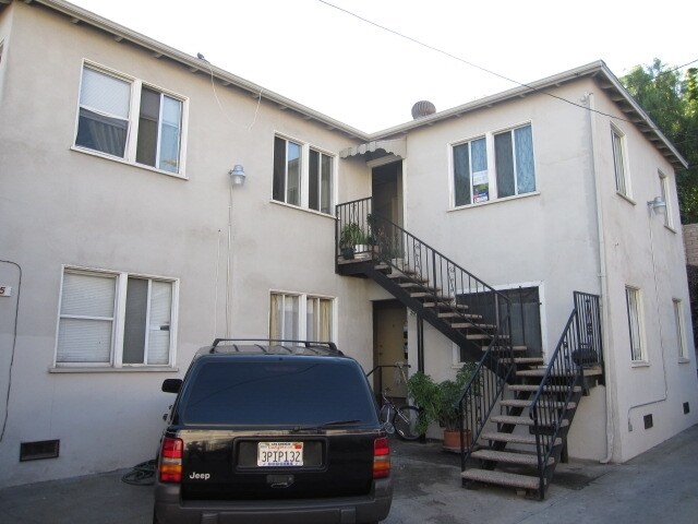Building Photo - 523 N Alexandria Ave