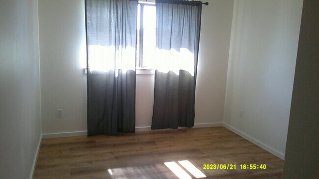 Foto del edificio - 2169 SE Madison St