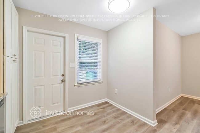 Building Photo - 822 Dedmon Dr