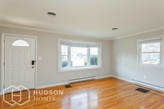Foto del edificio - 1215 Random Ridge Rd