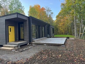 Building Photo - 28 Ch Dunmor