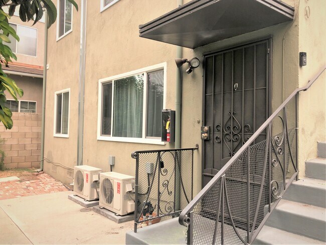 Foto del edificio - 430 N El Molino Ave