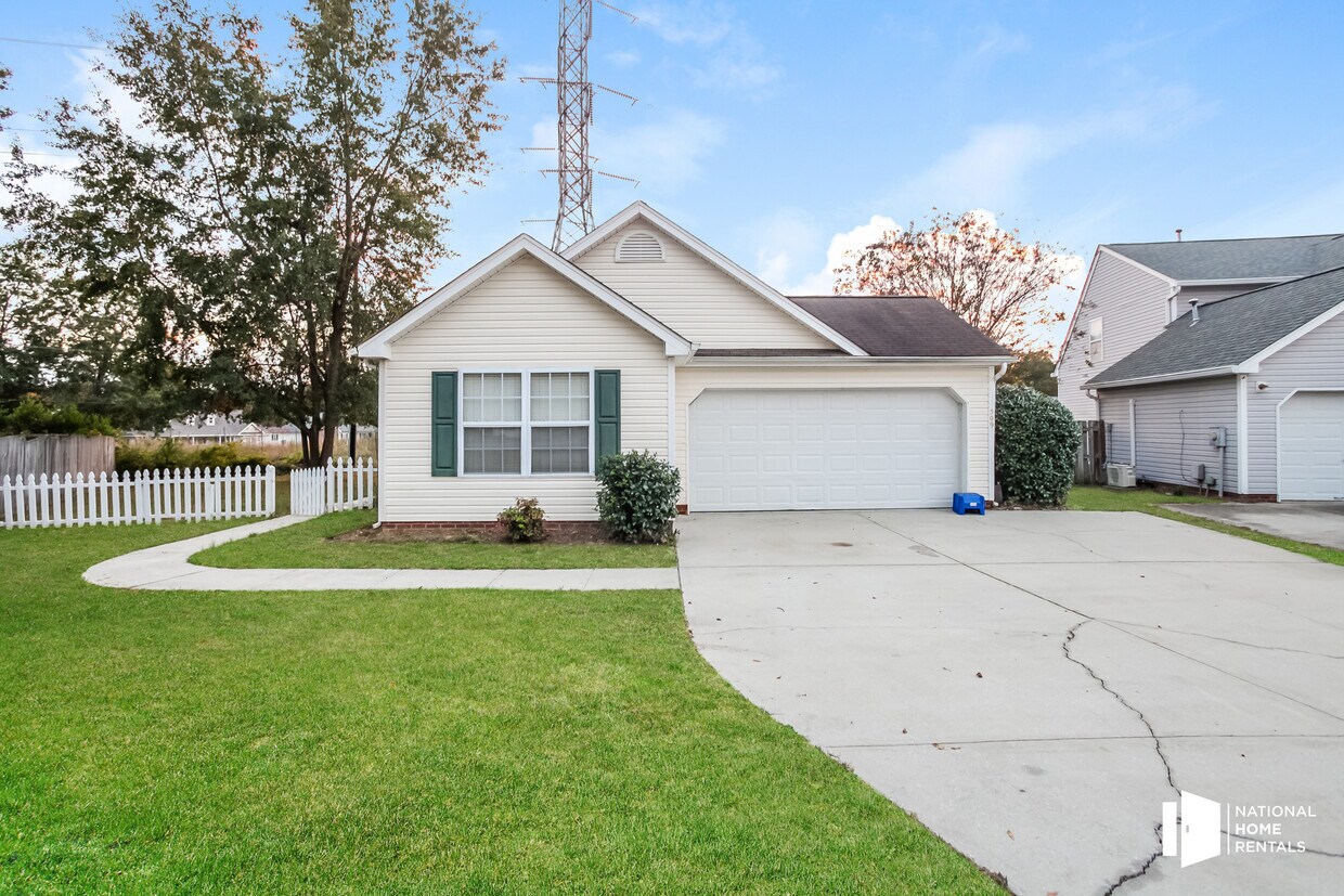 Primary Photo - 509 Chisolm Way