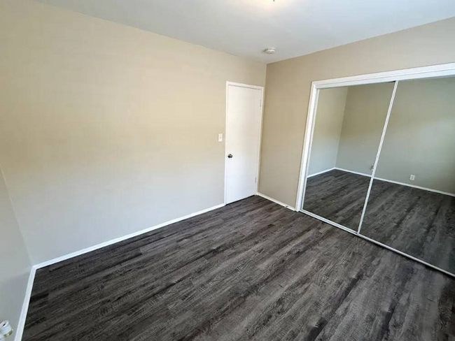 Foto del edificio - 14953 Sylvan St