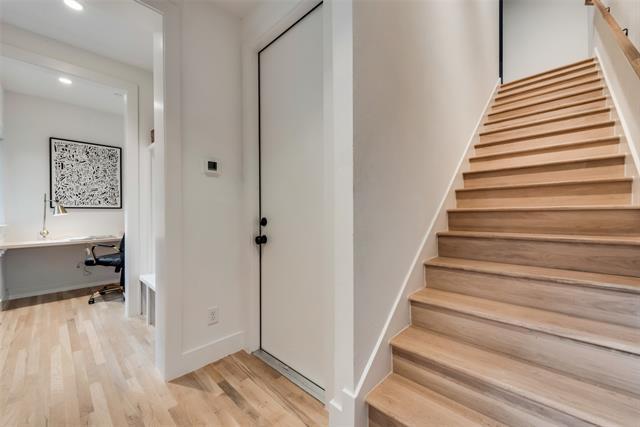Foto del edificio - 2633 Reagan St