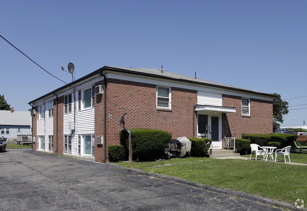 65 Sharon St, Cranston, RI 02910 Apartments in Cranston, RI