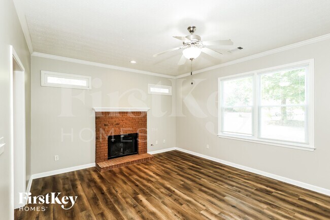 Foto del edificio - 1717 W Taylor Ave