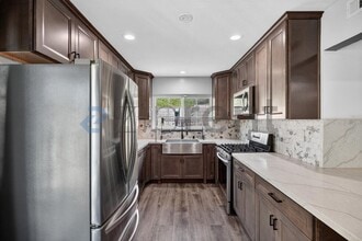 Building Photo - 69 Connoley Cir