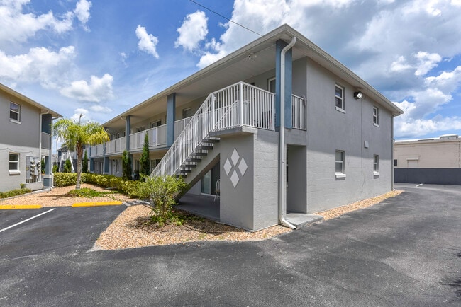 Building Photo - 436 Auburn Dr