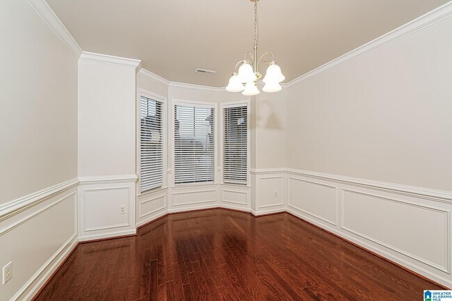 Foto del edificio - 304 Oakwell Cir