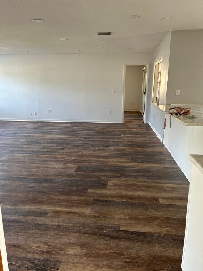 Foto del edificio - 10415 113th St