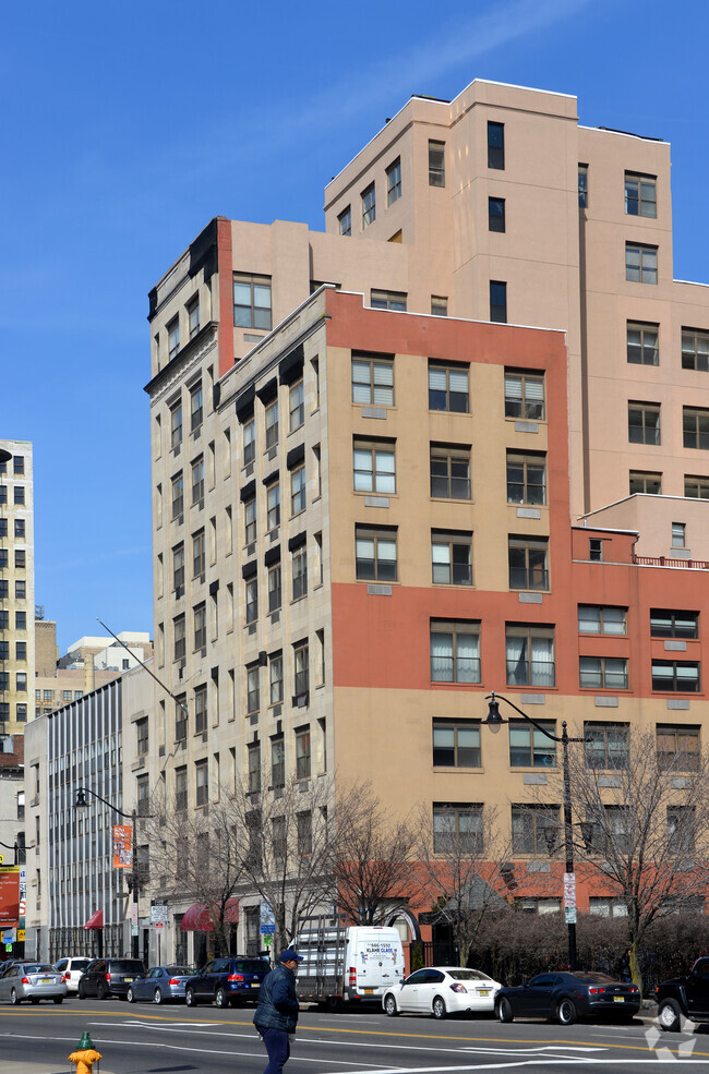 Building Photo - 111 Mulberry St