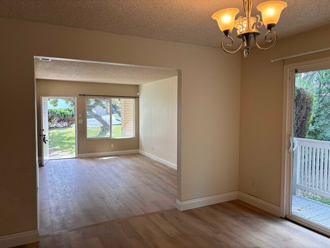Building Photo - 6075 Peoria Dr