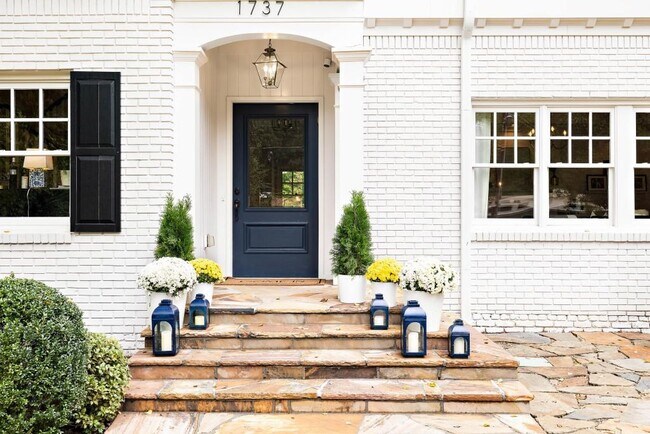 Foto del edificio - 1737 Barnesdale Way NE