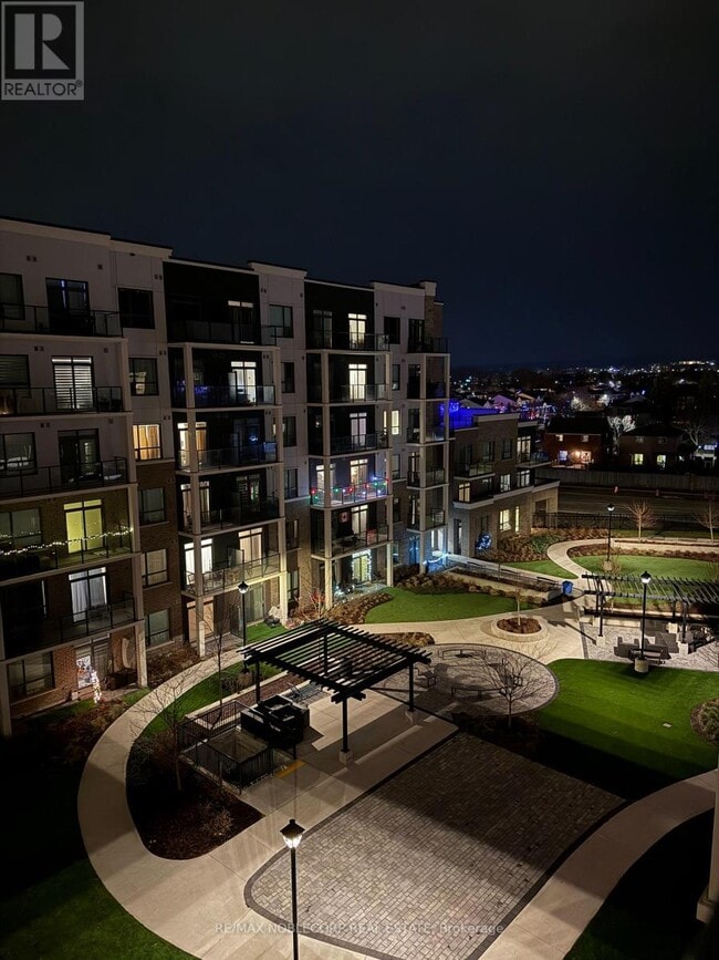 Building Photo - 5055-5055 Greenlane