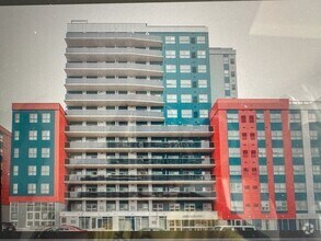 Building Photo - 258B Sunview St
