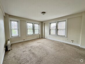 Building Photo - 1401 Beacon St