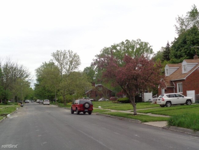 Foto del edificio - 2 br, 1 bath House - 5293 Hereford St