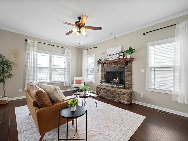Building Photo - 3778 Gray Fox Dr