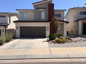 Building Photo - 5981 Europa Ln