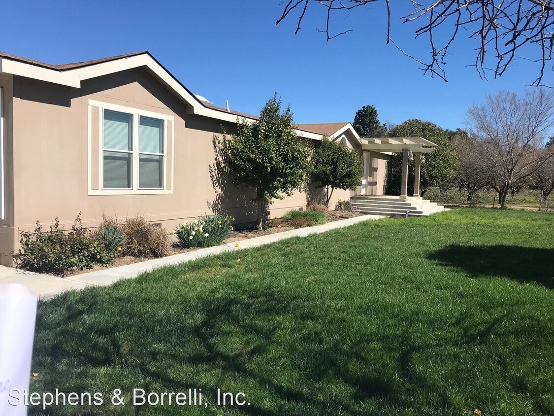 3 br, 3 bath House 3979 Orchard Road House Rental in Gustine, CA