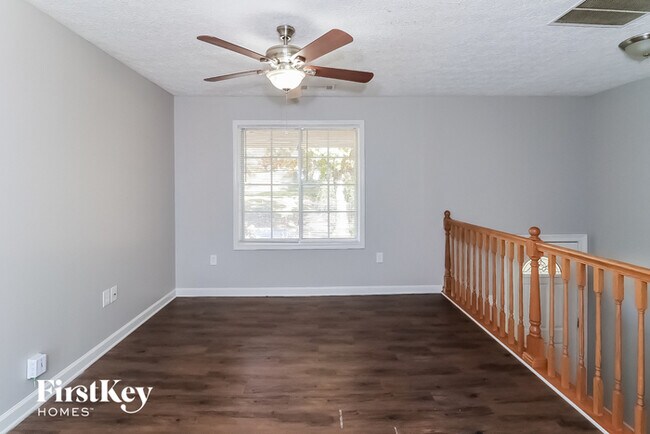 Foto del edificio - 3710 Bakers Ferry Rd SW