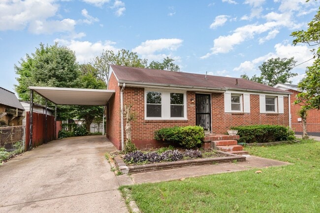 Photo - Charming 3 Bedroom 1 Bath Home in West Park!