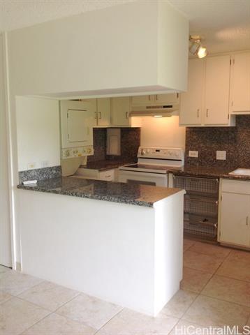 Building Photo - 47-420-420 Hui Iwa St