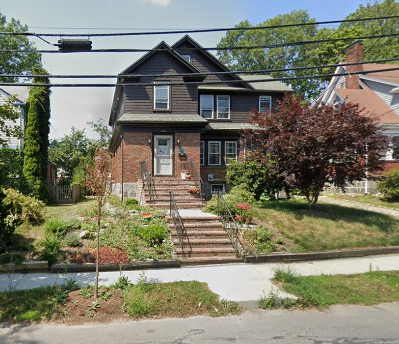 Foto principal - 203 Ellery Ct