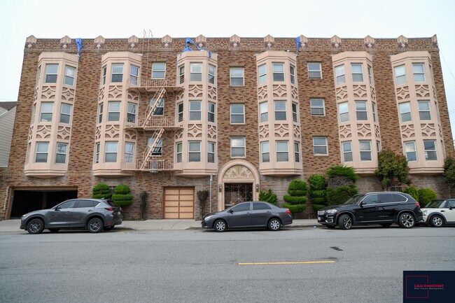 Fachada frontal del edificio - 1600 Clement St