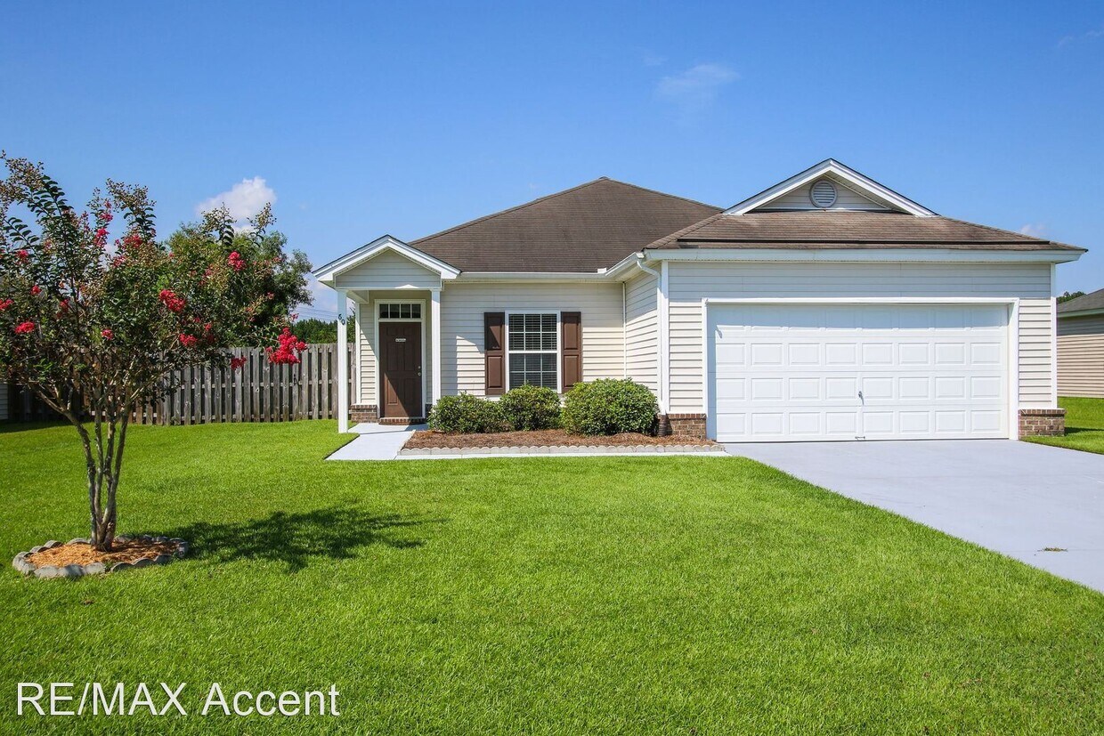 Foto principal - 3 br, 2 bath House - 60 Blue Oak Dr