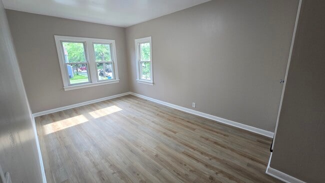 Primary Bedroom - 4401 Irving Ave N