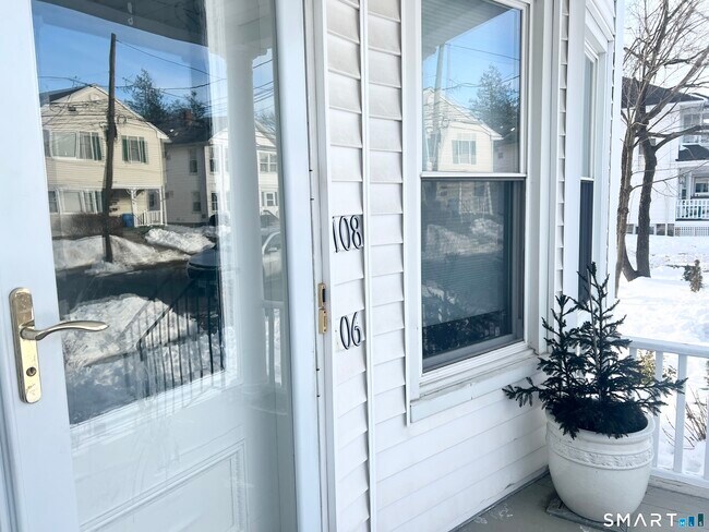 Foto del edificio - 106 Horace St