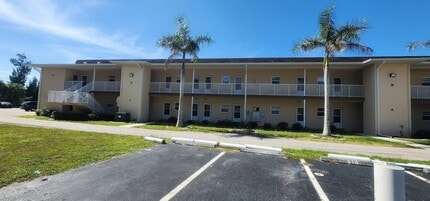 Building Photo - 3106 Harbor Blvd